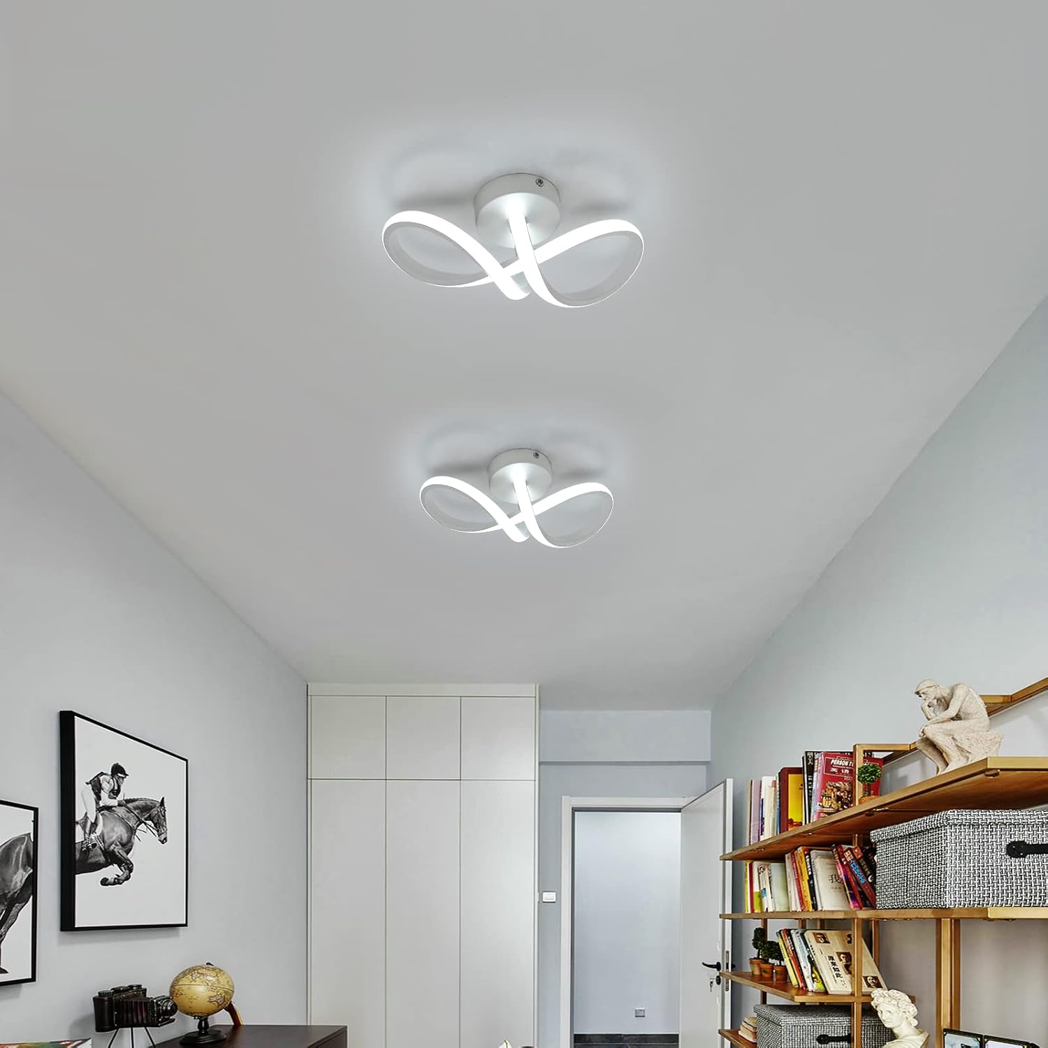 Infinity – Applique LED Design dalla Forma Fluida