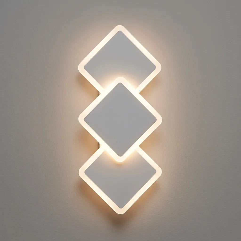 Trisquare – Applique LED a 3 Rombi con CCT Switch