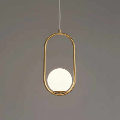 Ovalis – Lampadario a Sospensione con Cornice Ovale Dorata e Sfera in Vetro