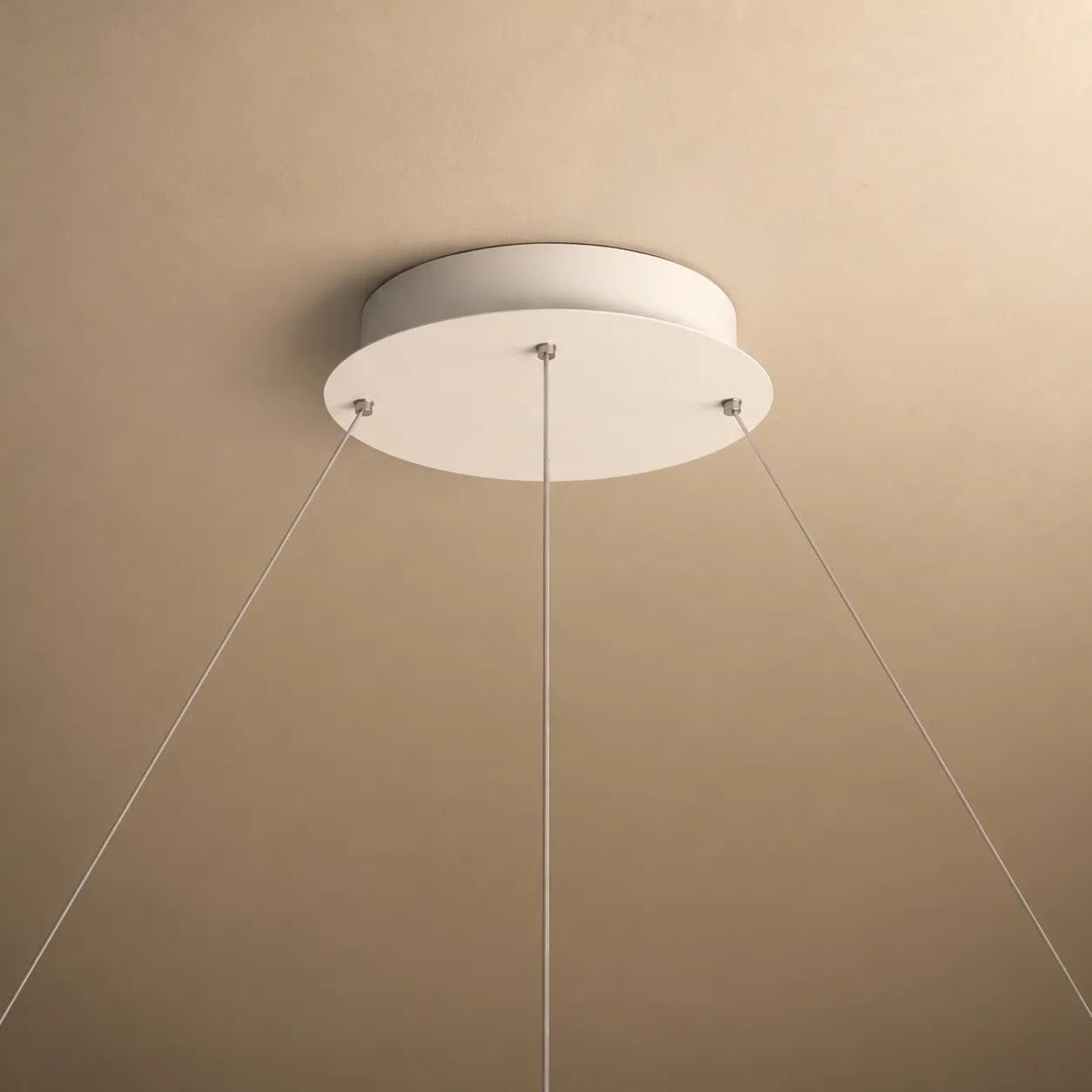 Ring One – Lampadario LED Design Circolare Minimal Bianco